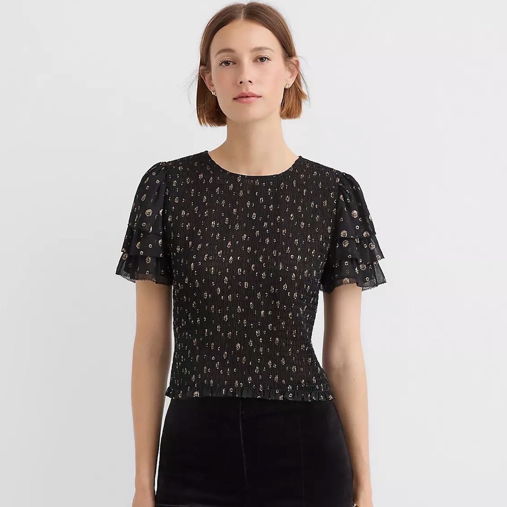 Nwt Loft | Shimmer Dot Smocked Ruffle Top In Black And Gold | Size L
